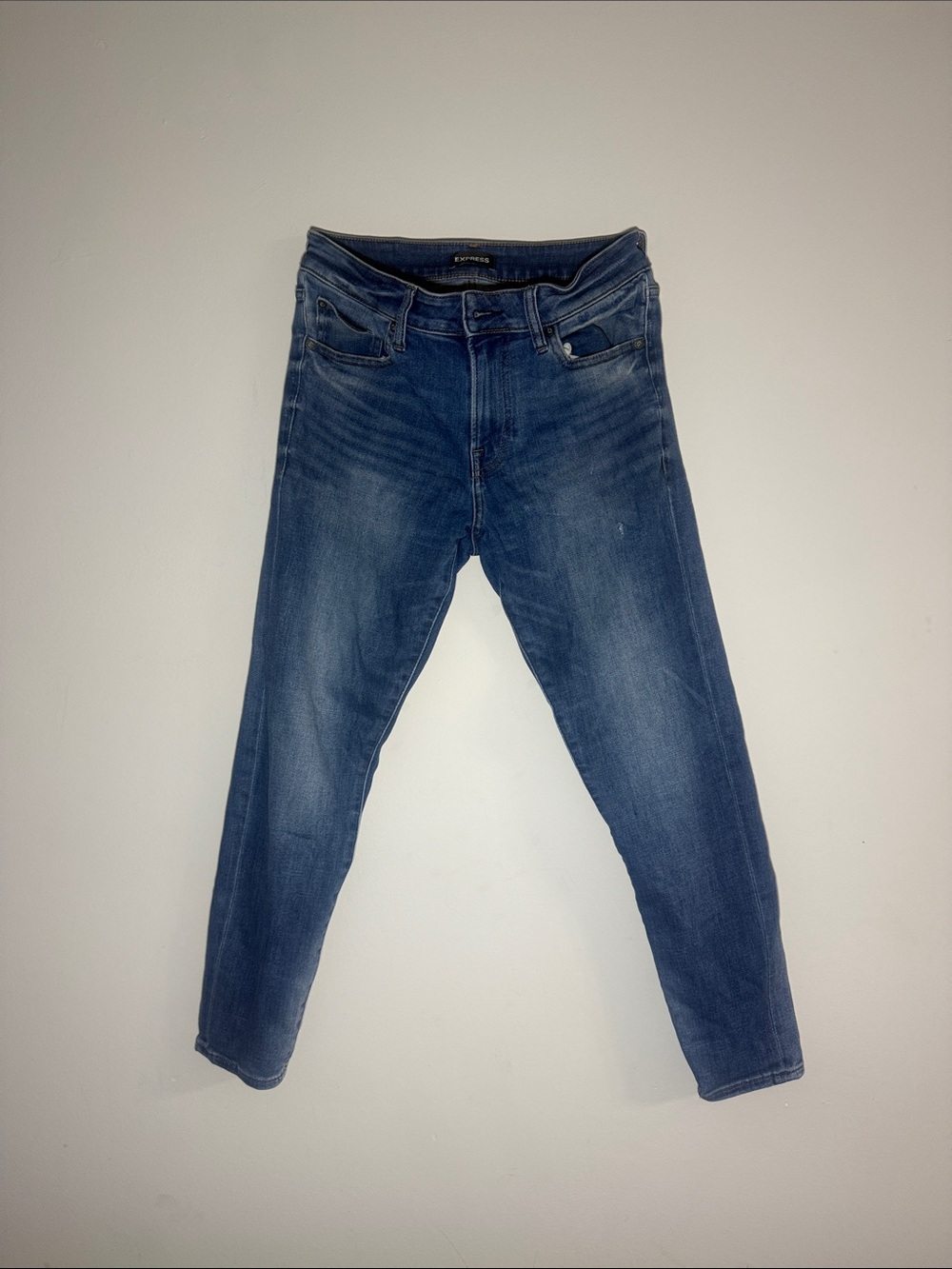 Express Slim Straight Men’s Jeans in Blue